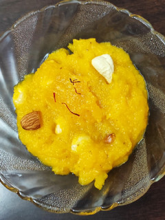 પપૈયા નો હલવો (Papaya Halwa Recipe in Gujarati) રેસીપી મુખ્ય ફોટો