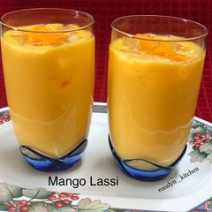 A picture of Mango Lassi.