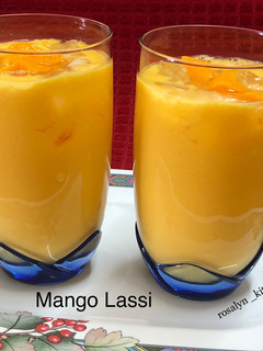 A picture of Mango Lassi.