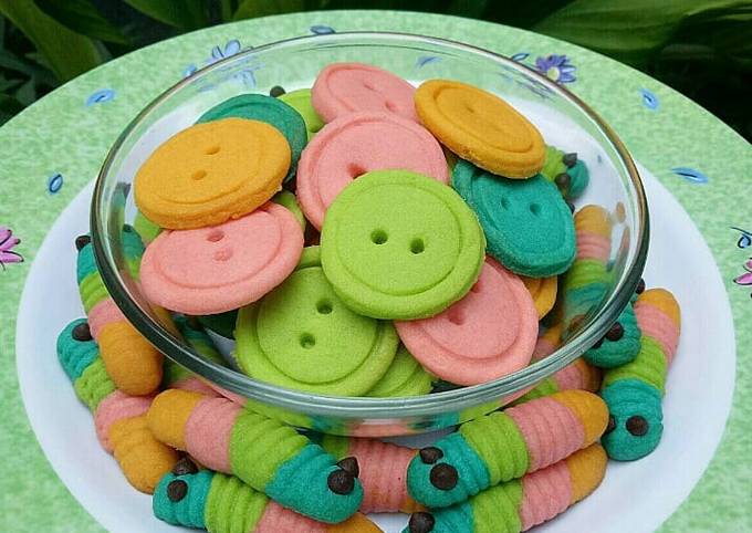 Button Cookies & Caterpillar Cookies