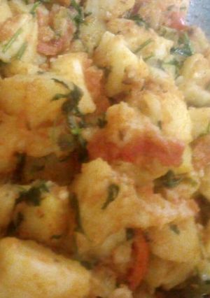 A picture of Masala dry potatoes.