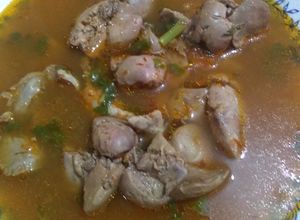 Una foto de Sopa de hígados y mollejas de pollo!!