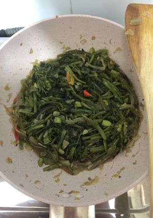 Foto resep Cah kangkung pete