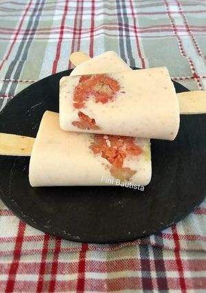 Una foto de Polos de brevas y yogur (higos)