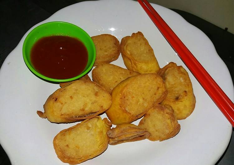 Chicken Egg Roll