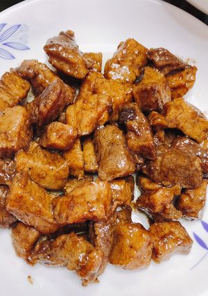 Hình của món Thịt heo kho tiêu.