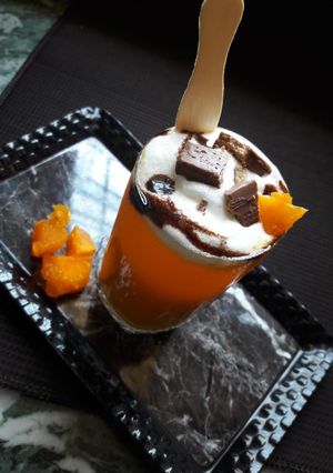 A picture of Papaya-Yogurt Shake.