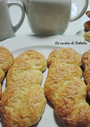 Foto di Treccine di ricotta senza burro e uova (3 anni del blog)