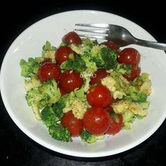 A picture of Cherry Tomatoes Salad.
