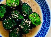 A picture of seaweed sauce