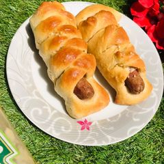 A picture of Sausage Rolls.