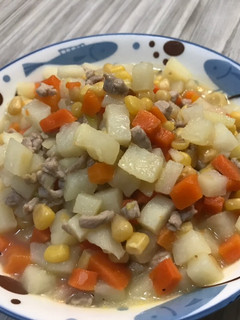 👩🏻🍳馬鈴薯玉米肉燥-簡單便當菜。 的食譜成品照片