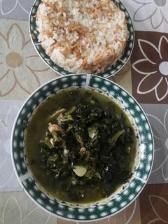 صورة لوصفة سبانخ بصدور الدجاج
