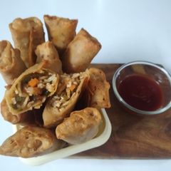 A picture of Roti Spring Rolls.