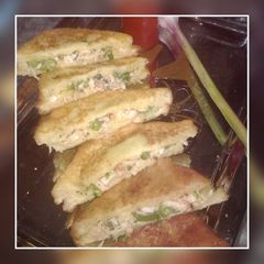 A picture of Creamy Chicken & Peas Fried Sandwich.