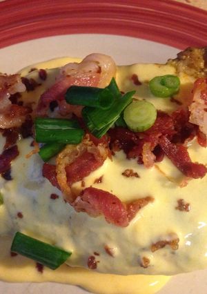 A picture of Bacon and cheese chicken.