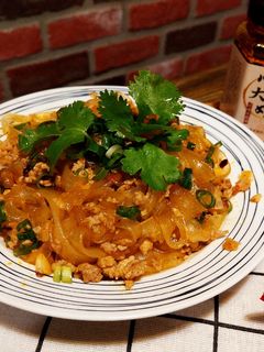 孩子的爸料理中!!螞蟻上樹│川大娘廿味辣椒醬│ 的食譜成品照片