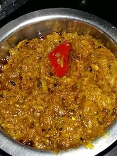 आम की मीठी आचारी चटनी (Aam ki meethi achari chutney recipe in hindi) रेसिपी मुख्य फोटो