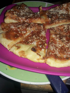 Una foto de Pizza al sartén fácil y rica!