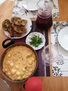 Una foto de Salsa Kimchi a la crema con ñoquis