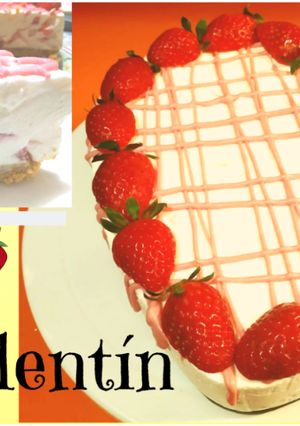 Una foto de Tarta San Valentín de queso y fresas sin horno