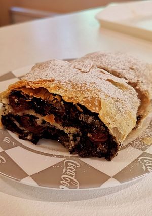 Anyukám rétese recept fotója
