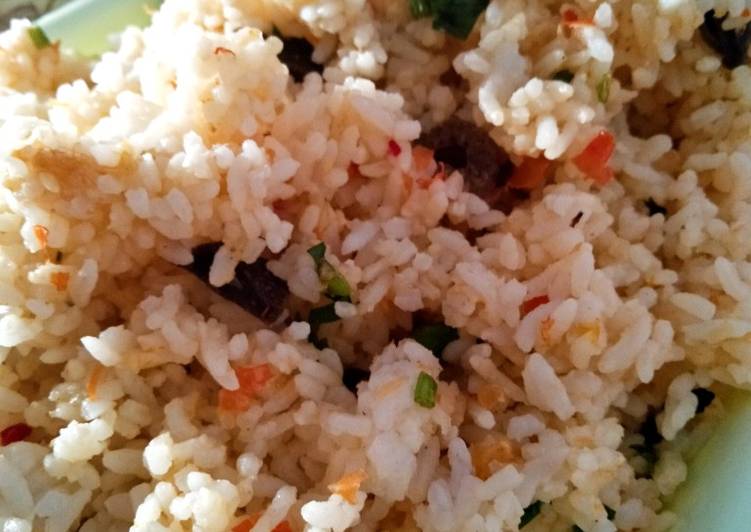 Nasgor Pelangi ๐ (sambal mentah ati goreng)