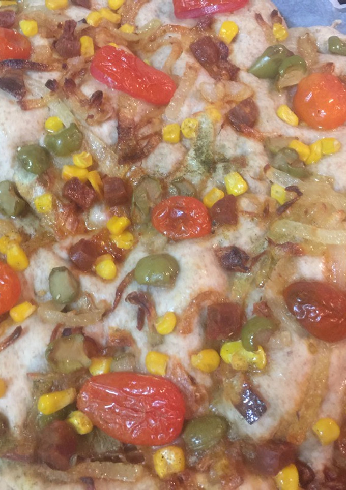 Una foto de Focaccia de cebolla y tomates cherry Thermomix