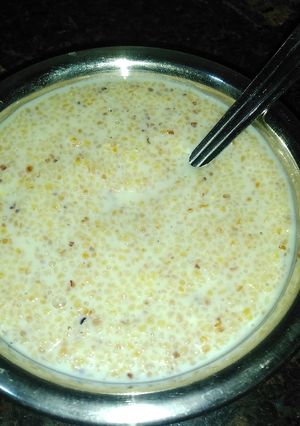 मीठा दलिया (Meetha dalia recipe in Hindi) रेसिपी मुख्य फोटो