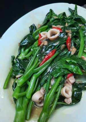 Foto resep Kailan cah cumi