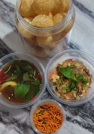 Gambar Pani Puri Indian Street Food
