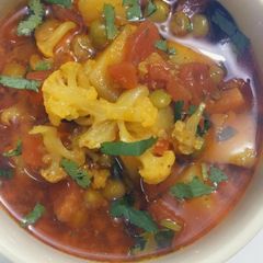 A picture of Mix sabzi.
