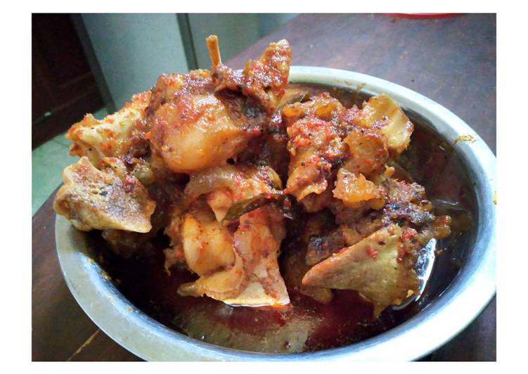 Rendang Kikil Kaki Sapi