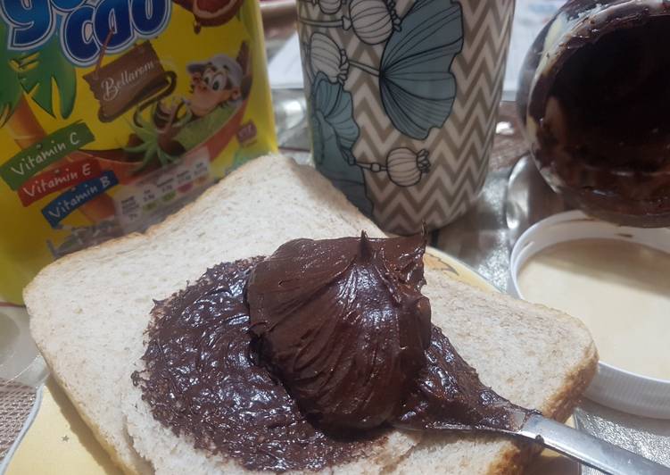 Recipe of Super Quick Homemade Chocolate spread (with vitamins!)