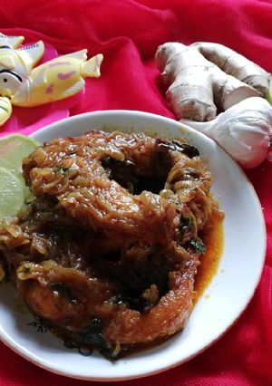 মৃগেলমাছের কালিয়া(mrigel macher kalia recipe in bengali) রেসিপির প্রধান ছবি