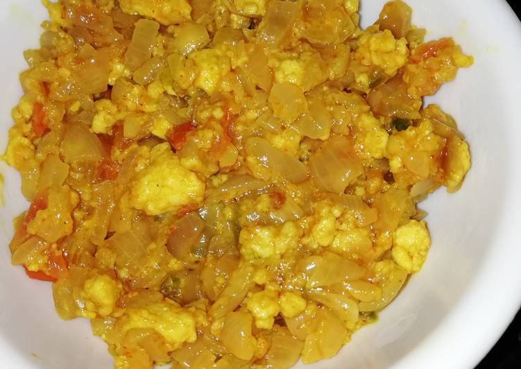 Step-by-Step Guide to Make Favorite Paneer bhurji