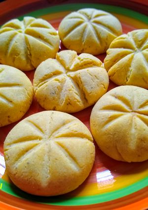 A picture of CornFlour Cookies.