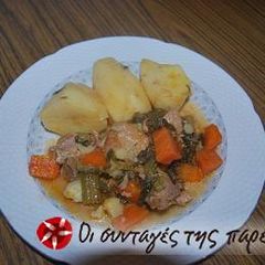 A picture of Pork stew with celery.