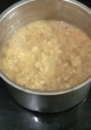 बाजरा की खिचड़ी (Bajra ki khichdi recipe in Hindi) रेसिपी मुख्य फोटो