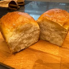 A picture of Perfect Shokupan (食パン) - White and Fluffy (Japanese) Milk Bread - Believe Me WOWWWWWWEEEE - ENJOY :P.