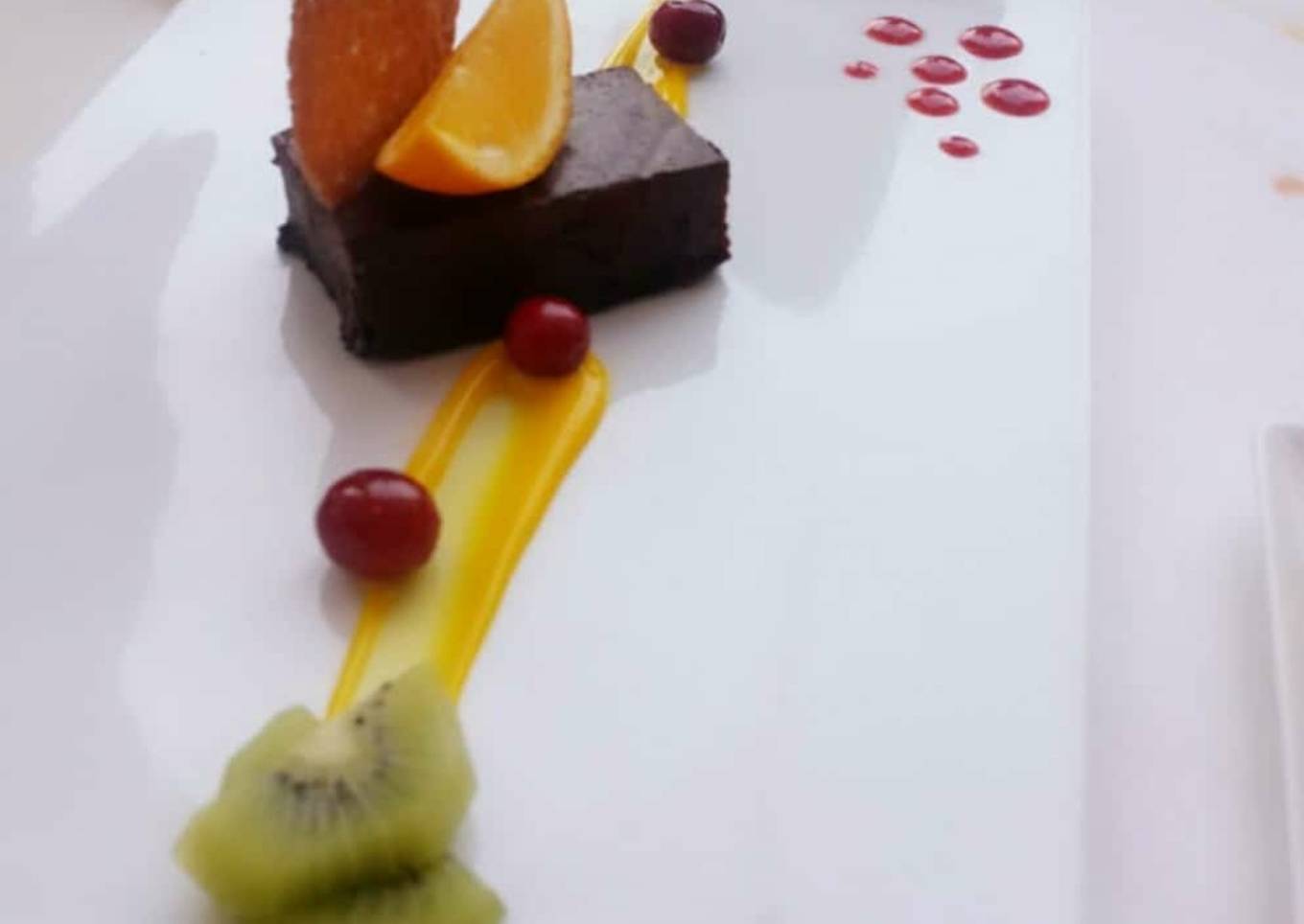 Fudgy mudgy brownie (dessert)