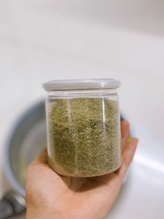 Hình của món Muối tiêu rau răm.