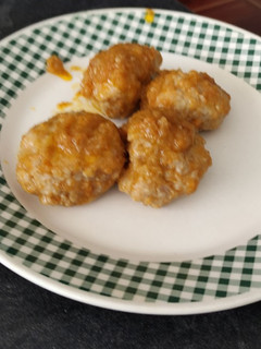 Una foto de Albóndigas de pollo en salsa
