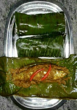 बनाना लीफ स्टीम फिश (Banana leaf steam fish recipe in hindi) रेसिपी मुख्य फोटो