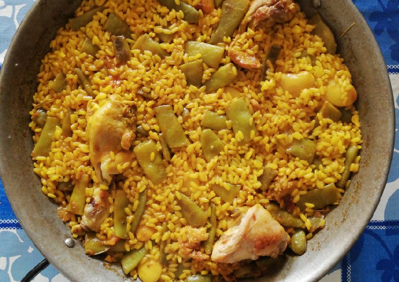 Paella valenciana (receta tradicional)