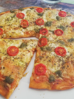 Foto principal de Pizza Caprese 🇮🇹