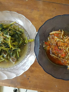 Foto resep Tumis Kangkung & Sambal Ikan Teri Medan