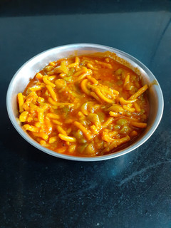 ગલકા નું શાક (Galka Shak Recipe In Gujarati) રેસીપી મુખ્ય ફોટો
