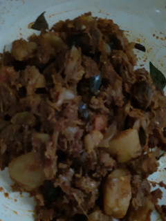 A picture of Kerala Beef potato roast.