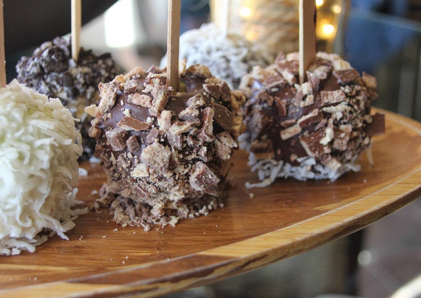 Chocolate candied apples